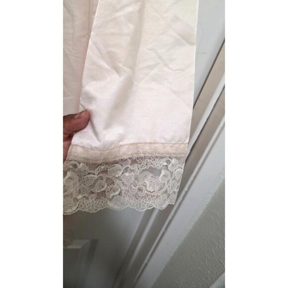 Vintage Bert Yelin For Iris Women's Y2k 70s Beige Lace-Trimmed Button-Up Nightgo - Picture 4 of 8